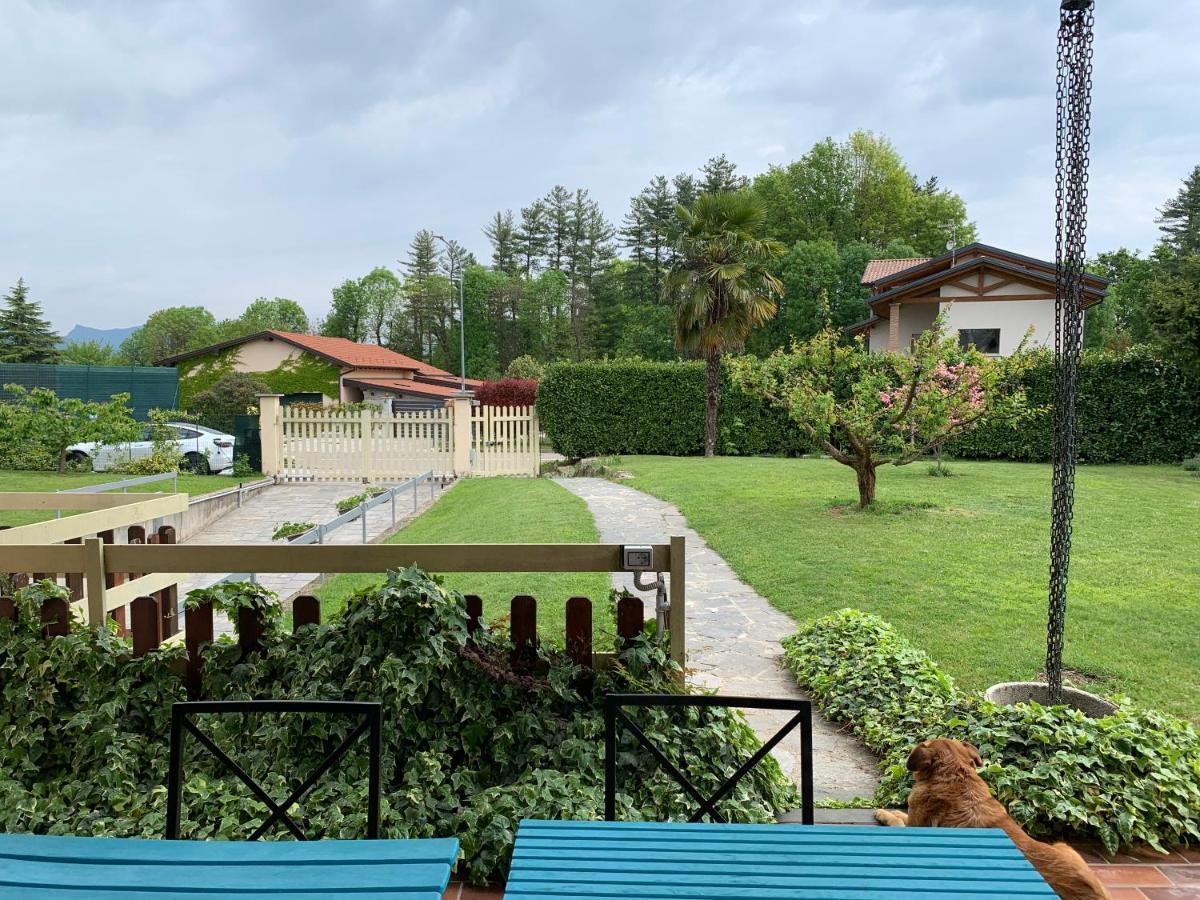 B&B Il Ciliegio Lomnago Luaran gambar