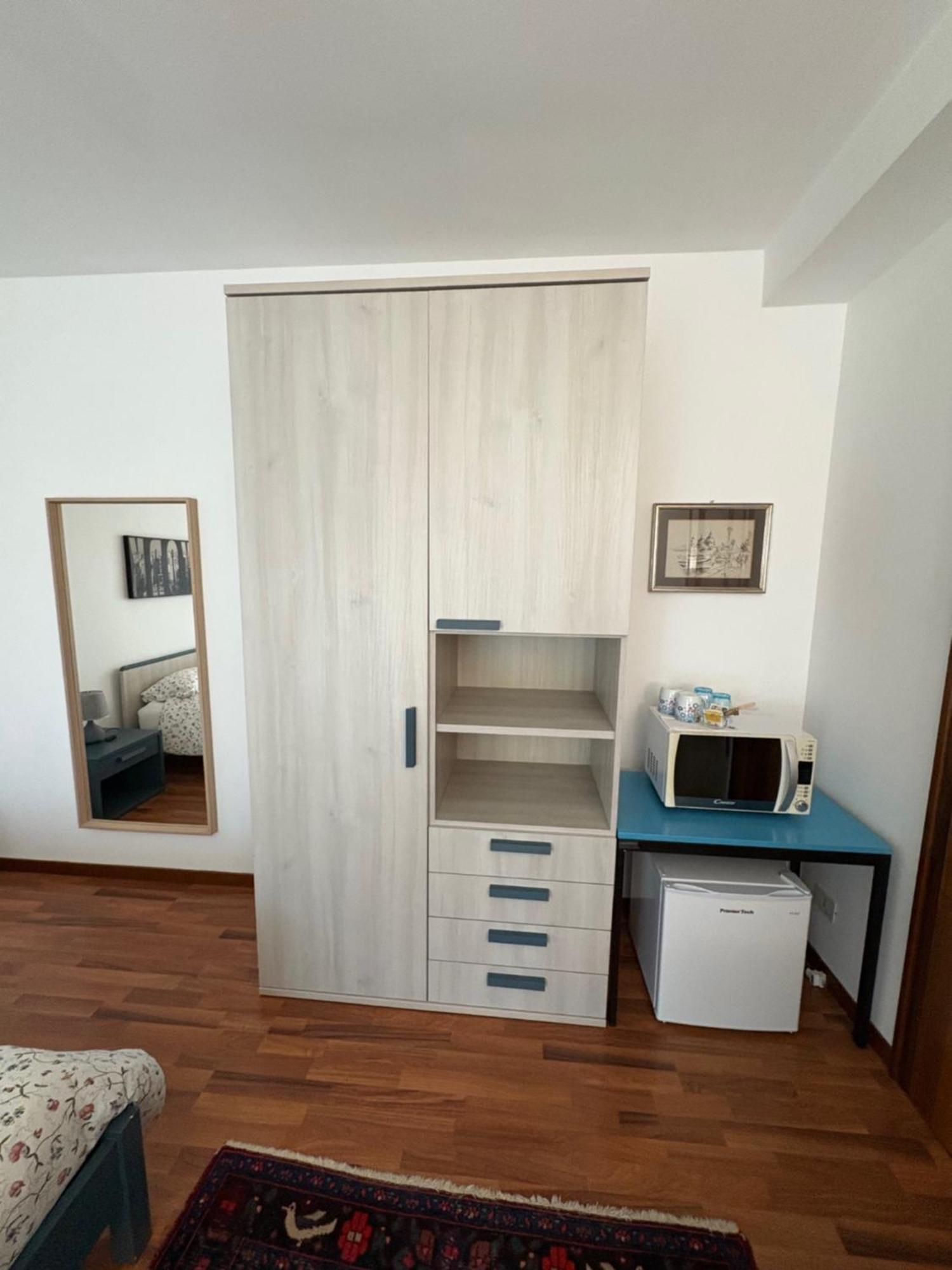 B&B Il Ciliegio Lomnago Luaran gambar